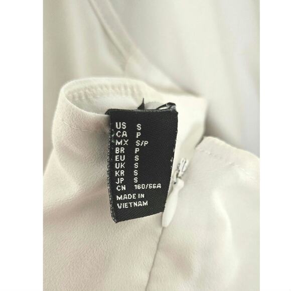 Womens Forever 21 jumpsuit. Size small. - Picture 8 of 9